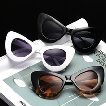 Load image into Gallery viewer, 2023 big sunglass box cat&#39;s eye sunglasses sunglass butterfly frame sun glasses colorful street sglasses