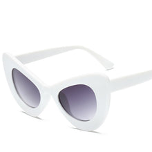 Load image into Gallery viewer, 2023 big sunglass box cat&#39;s eye sunglasses sunglass butterfly frame sun glasses colorful street sglasses