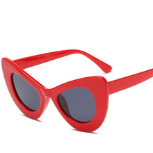 Load image into Gallery viewer, 2023 big sunglass box cat&#39;s eye sunglasses sunglass butterfly frame sun glasses colorful street sglasses