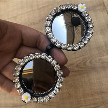 Load image into Gallery viewer, 2023 M16 Gorgeous Women Sunglasses Crystal Diamond Handmade Round Eyewear UV400 Mirror Lens Flower Design Summer Sun Glasses