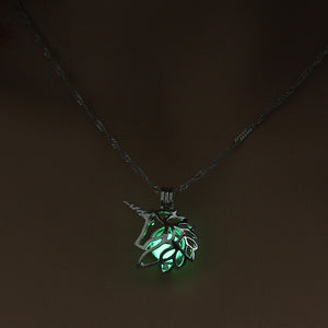 2020 Moon Glowing Necklace Gem Charm Jewelry Silver Plated Women Halloween Pendant Hollow Luminous Stone Pendant Necklace Gifts