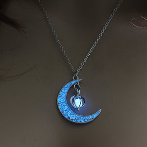 2020 Moon Glowing Necklace Gem Charm Jewelry Silver Plated Women Halloween Pendant Hollow Luminous Stone Pendant Necklace Gifts