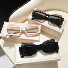 Load image into Gallery viewer, 2023 Brand Designer Women Sunglasses Oversized Female Sun glasses For Women Eyewear UV400