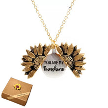 Carica l&#39;immagine nel visualizzatore di Gallery, 2020 New Gold Necklaces Women Fashion Jewelry Letter Engraved Open Locket Sunflower Pendant Necklaces Women Girl Birthday Gift