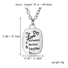 Carica l&#39;immagine nel visualizzatore di Gallery, 2020 New Gold Necklaces Women Fashion Jewelry Letter Engraved Open Locket Sunflower Pendant Necklaces Women Girl Birthday Gift