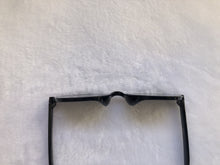 Load image into Gallery viewer, 2023 Brand Women Designer Sunglasses Lady Gentle Oval Frame Sun glasses Vintage Monster Sunglasses Retro UV Glasses Lang