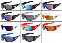 Load image into Gallery viewer, 2023 Classic Men&#39;s Sunglasses for Sports Travel Mirror Outdoor Goggles Camouflage Driving Driver Oversized O Sun Glasses UV400