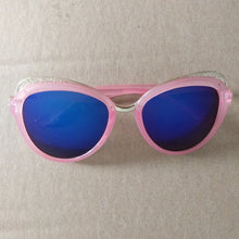 Carica l'immagine nel visualizzatore di Gallery, 2023 Factory   sun glasses UV400 Promotional plastic  sunglasses