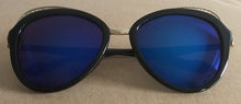Carica l'immagine nel visualizzatore di Gallery, 2023 Factory   sun glasses UV400 Promotional plastic  sunglasses