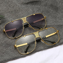 Load image into Gallery viewer, 2022  Metal gradient square frame men's sunglasses brand Design driving sunglasses Vintage sun Glasses oculos de sol