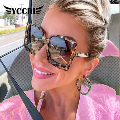 Fashion Oversized Women Sunglasses Brand Designer Plastic Female Big Frame Gradient Sun Glasses UV400 gafas de sol mujer