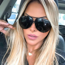 Carica l&#39;immagine nel visualizzatore di Gallery, 2022  Pilot Sunglasses Women Men Brand Designer Retro Mirror Sun Glasses Outdoor Driving Eyewear Shades for Women