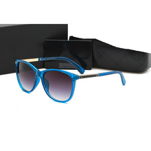 Load image into Gallery viewer, 2023 Women Sunglasses Classic Brand Designer Ladies Men Shades  Sun Glasses Vintage Eyewear oculos de sol feminino