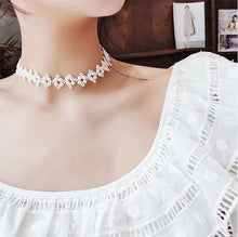Carica l&#39;immagine nel visualizzatore di Gallery, 2020 Kpop Double layer Chain Gold fashion Choker cute romantic women pearl pendant necklace girl jewelry Collar