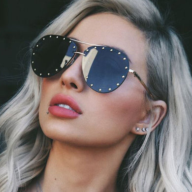 2023  Brand Oval Women Sunglasses Crystal Rivet Designer Ladies  Frameless Sun Glasses Classic Designer Shade UV400