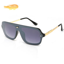 Carica l'immagine nel visualizzatore di Gallery, 2022 Luxury Oversized Sunglasses Women Men Brand Designer Mirror Sun Glasses Oculos Lunette De Sol Feminino  Gafas Mujer Hombre