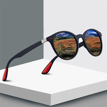 Carica l'immagine nel visualizzatore di Gallery, Square Retro Rivet Polarized Sunglasses UV400 Men's Glasses Classic Driving Sunglasses Oversized Sunglasses Men