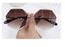 Load image into Gallery viewer, 2023 Brand Design Vintage Rimless Pilot Sunglasses Women Men Retro Cutting Lens Gradient Sun Glasses Female UV400