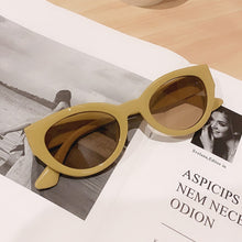 Load image into Gallery viewer, 2023 Small Round Cat Eye Sunglasses For Women Vintage Green Black Gradient Sun Glasses Female Uv400 Chic Shades Men