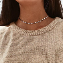 Load image into Gallery viewer, 2020 New Female Fashion Crystal Heart Necklace Pendant Short Gold Chain Necklace Pendant Necklace Charm Gifts Girlfriends Gift