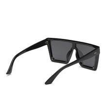 Load image into Gallery viewer, 2022  style Male Flat Top Sunglasses Men Brand Black Square Shades UV400 Gradient Sun Glasses For Men Cool One Piece Designer