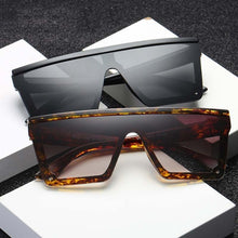 Load image into Gallery viewer, 2022  style Male Flat Top Sunglasses Men Brand Black Square Shades UV400 Gradient Sun Glasses For Men Cool One Piece Designer