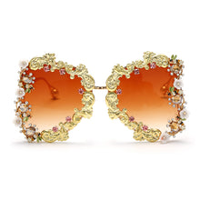 Load image into Gallery viewer, 2023 Oversized Punk Sunglasses Women  Metal Flower Sunglasses Men Baroque Pearl Sun Glasses UV400 Oculos Feminino