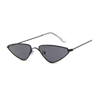 2023 Occhiali da sole Cat Eye da donna rosa Occhiali da sole Cateye rossi e neri con montatura piccola estiva retrò di marca sexy carini 