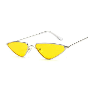 2023 Occhiali da sole Cat Eye da donna rosa Occhiali da sole Cateye rossi e neri con montatura piccola estiva retrò di marca sexy carini 