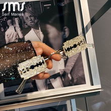 Carica l&#39;immagine nel visualizzatore di Gallery, 2023 Retro Sunglasses Women Brand Designer Diamond Rimless Sun Glasses Shades Rhinestone Lens Ladies Frameless Eyeglasses