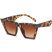 Load image into Gallery viewer, 2023 Small Triangle Cute Sexy Cat Eye Sunglasses Women Black White Vintage Retro Outdoor Sun Glasses Oculos De Sol Uv400
