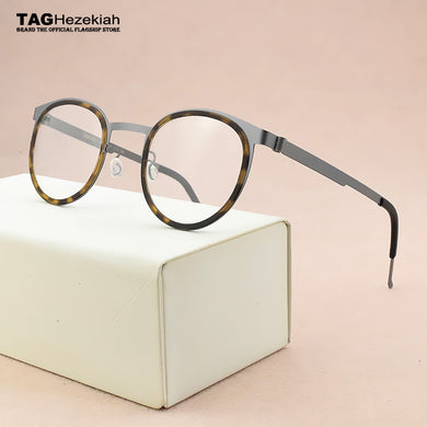 2023 brand eyeglasses Women's round titanium glasses frame men optical glasses frame women spectacle frames Men's 9704