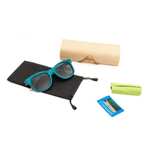 Load image into Gallery viewer, 2023 vintage Polarized Women sunglasses men high grade brand Peacock blue sunglasses Beach Bamboo eyeglasses