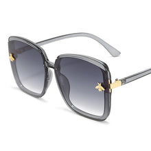 Carica l&#39;immagine nel visualizzatore di Gallery, 2022  bee  for women Sunglasses Men Square Brand Design Sun Glasses Oculos Retro male iron