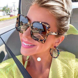 2022 Big Frame Fashion Oversized Sunglasses Women Brand Designer Plastic Female Gradient Sun Glasses gafas de sol mujer UV400