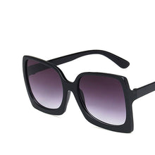 Load image into Gallery viewer, 2022 Big Frame Fashion Oversized Sunglasses Women Brand Designer Plastic Female Gradient Sun Glasses gafas de sol mujer UV400