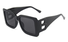Load image into Gallery viewer, 2022 Brand Square Sunglasses Woman Oversized Black Style Shades For Women Big Frame Fashion Sunglasses Female UV400 Glasses