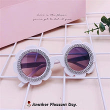 Load image into Gallery viewer, 2023 Children Cute Cartoon Flower Heart Sunglasses Kids Round Glasses Baby Colors Sunglasses Boys Girls Eyewear