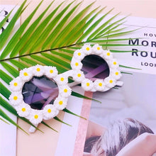 Load image into Gallery viewer, 2023 Children Cute Cartoon Flower Heart Sunglasses Kids Round Glasses Baby Colors Sunglasses Boys Girls Eyewear