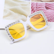 Load image into Gallery viewer, 2023 Children Cute Oversized Sunglasses Kids Square Glasses Baby Colors Sunglasses Boys Girls Eyewear