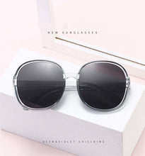 Load image into Gallery viewer, 2023 Classic Big Frame Round Sunglasses Vintage Brand Designer Plastic Frame Colorful Sun Glasses UV400 Lentes De Sol Mujer