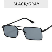 Carica l'immagine nel visualizzatore di Gallery, 2023 Classic Retro Sunglasses Women Glasses Lady  Steampunk Metal Sun Glasses Vintage Mirror Oculos De Sol Feminino UV400