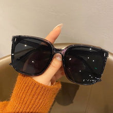 Load image into Gallery viewer, 2023 Classic Vintage Square Sunglasses Women Oversized Sunglasses Women Men Retro Black  Sun Glasses Goggle Oculos UV400