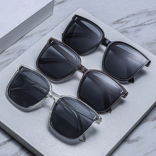 Load image into Gallery viewer, 2023 Classic Vintage Square Sunglasses Women Oversized Sunglasses Women Men Retro Black  Sun Glasses Goggle Oculos UV400