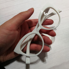 Load image into Gallery viewer, 2022 Comfortable Vintage Cat Eye Glasses Frame Women Fashion Optical Transparent Eyeglasses Female Spectacles Oculos Feminino