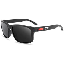 Carica l'immagine nel visualizzatore di Gallery, 2022 Daiwa Men Polarized UV400 Sunglasse Driver Classic Retro Brand Designer Light Flexible Sun Solar Glasses Oculos De Sol