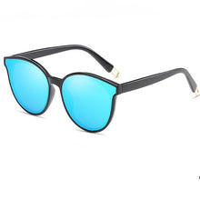 Load image into Gallery viewer, 2023 Cat Eye Sunglasses Women Brand Designer Retro Pierced Female Sun Glasses oculos de sol feminino UV400