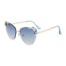 Carica l'immagine nel visualizzatore di Gallery, 2023 Designer Occhiali da sole con strass Donne Occhiali da sole a forma di cuore Tonalità vintage per la femmina Gafas De Sol Mujer Uv400 