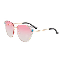Carica l'immagine nel visualizzatore di Gallery, 2023 Designer Occhiali da sole con strass Donne Occhiali da sole a forma di cuore Tonalità vintage per la femmina Gafas De Sol Mujer Uv400 