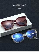 Load image into Gallery viewer, 2023 Optical Spectacle Frame Women Magnetic Clip On Sunglasses Polarized Glasses frame For female Myopia Eyeglasses